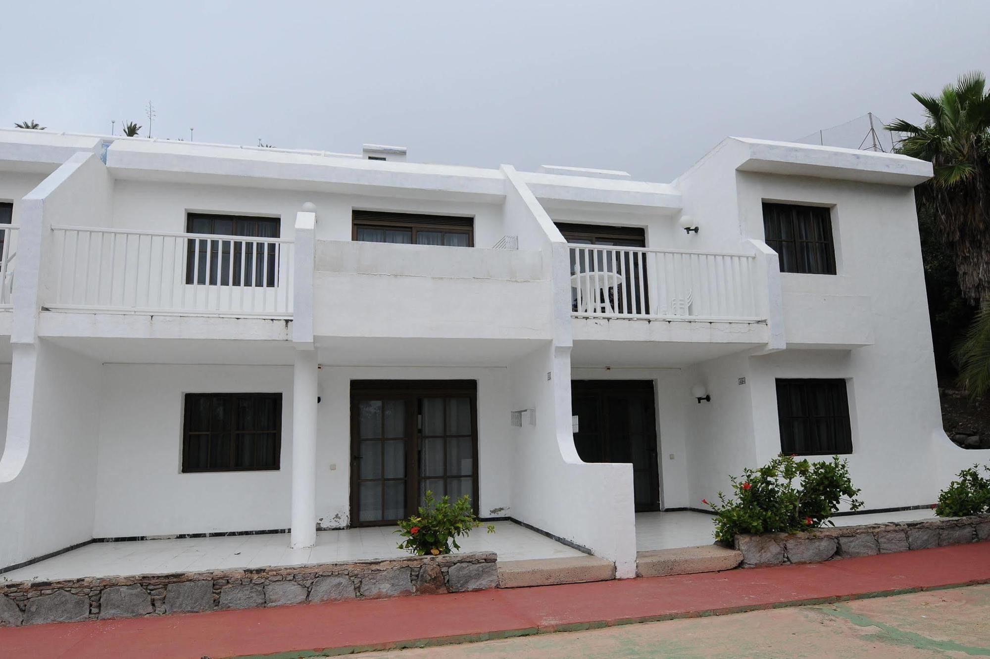 Apartamentos Blue Star Porto Rico Extérieur photo