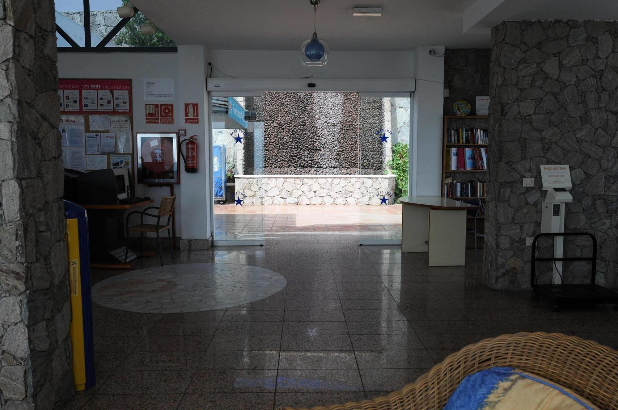 Apartamentos Blue Star Porto Rico Extérieur photo