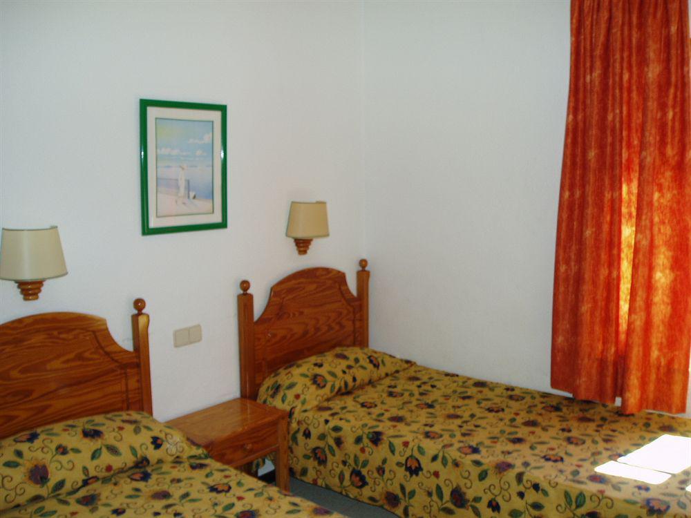Apartamentos Blue Star Porto Rico Extérieur photo